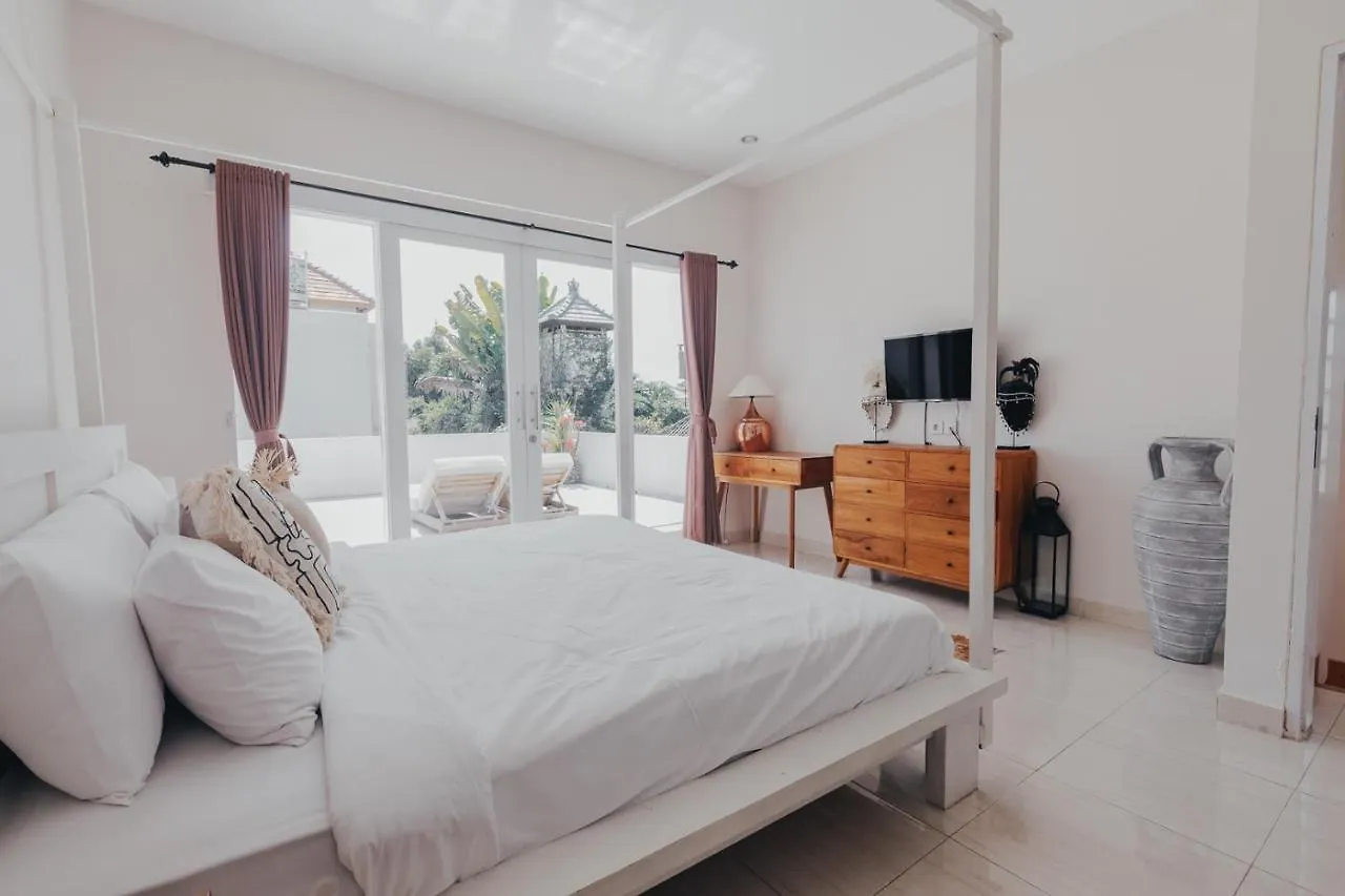 Villa Affordable 2Br Private Pool Villa, Central Seminyak, Bali Indonesia