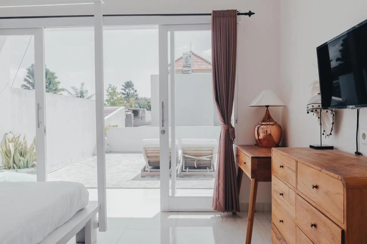 Affordable 2Br Private Pool Villa, Central Seminyak, Bali