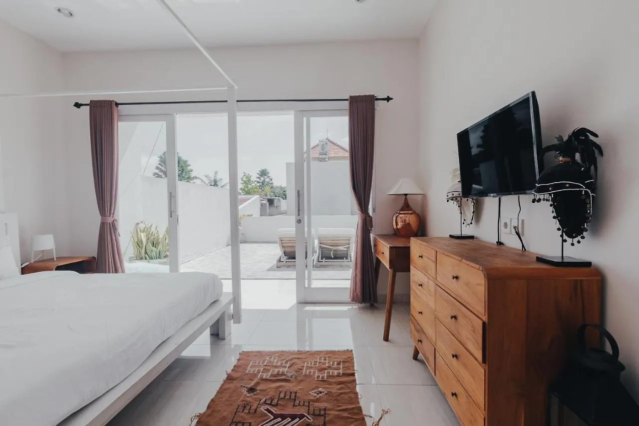 Affordable 2Br Private Pool Villa, Central Seminyak, Bali Seminyak (Bali)