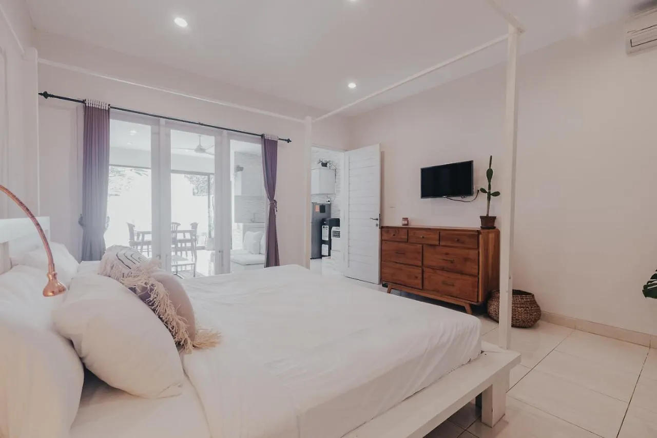 Affordable 2Br Private Pool Villa, Central Seminyak, Bali